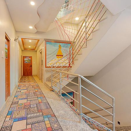 Oyo 799 Hotel Tik Tok Pvt Ltd. Катманду Экстерьер фото