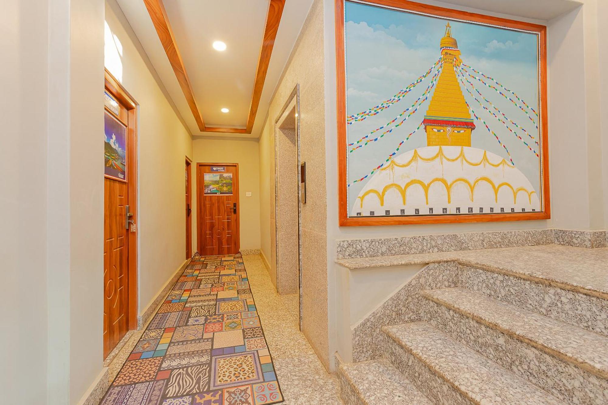 Oyo 799 Hotel Tik Tok Pvt Ltd. Катманду Экстерьер фото